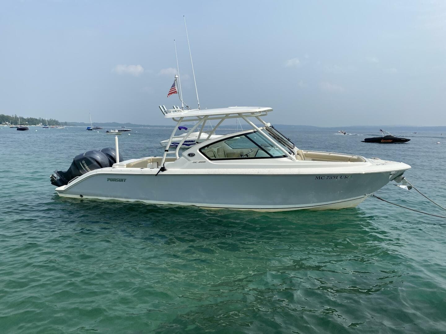 2021 Pursuit 266 Dual Console