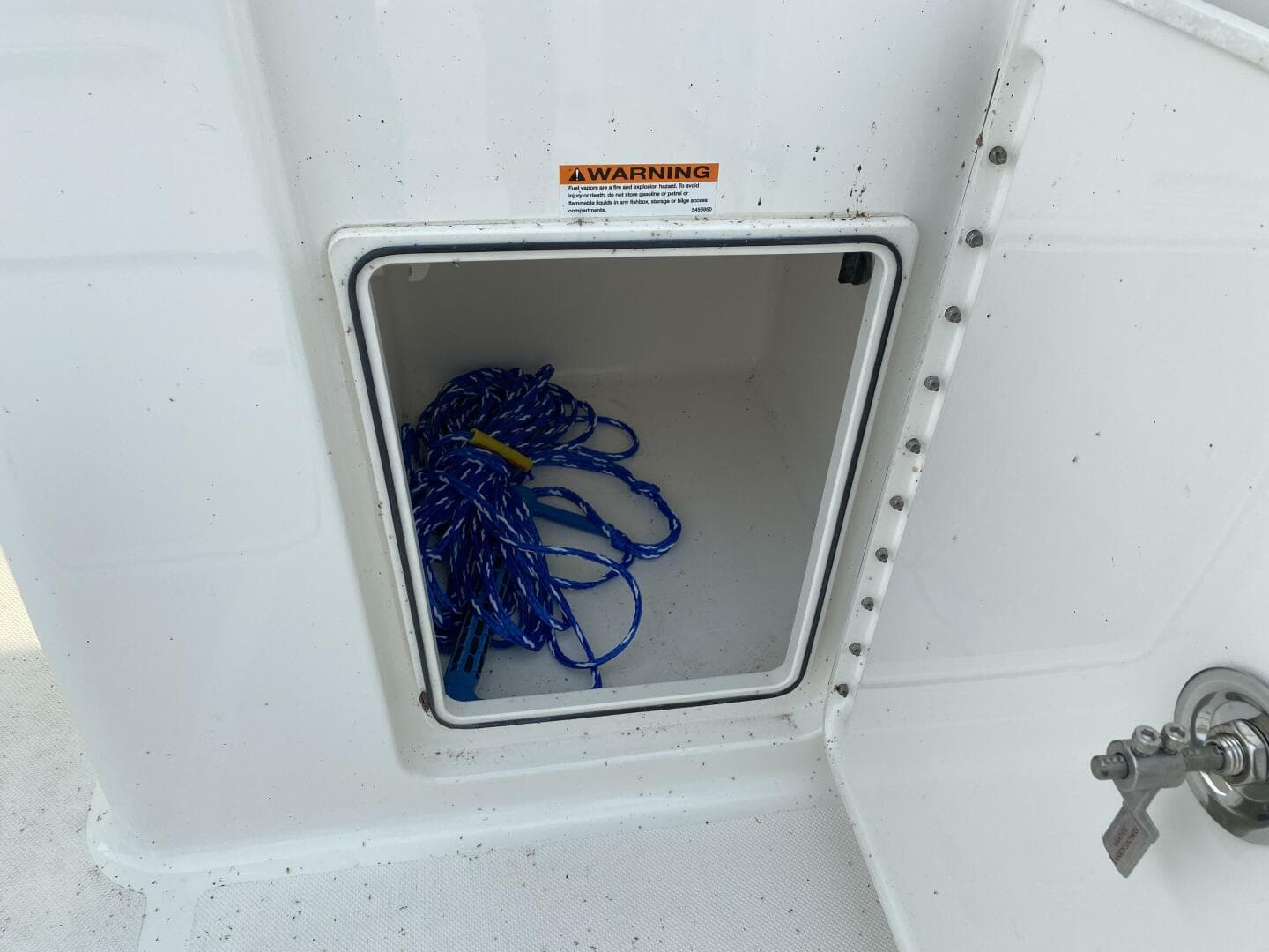 2021 Pursuit 266 Dual Console