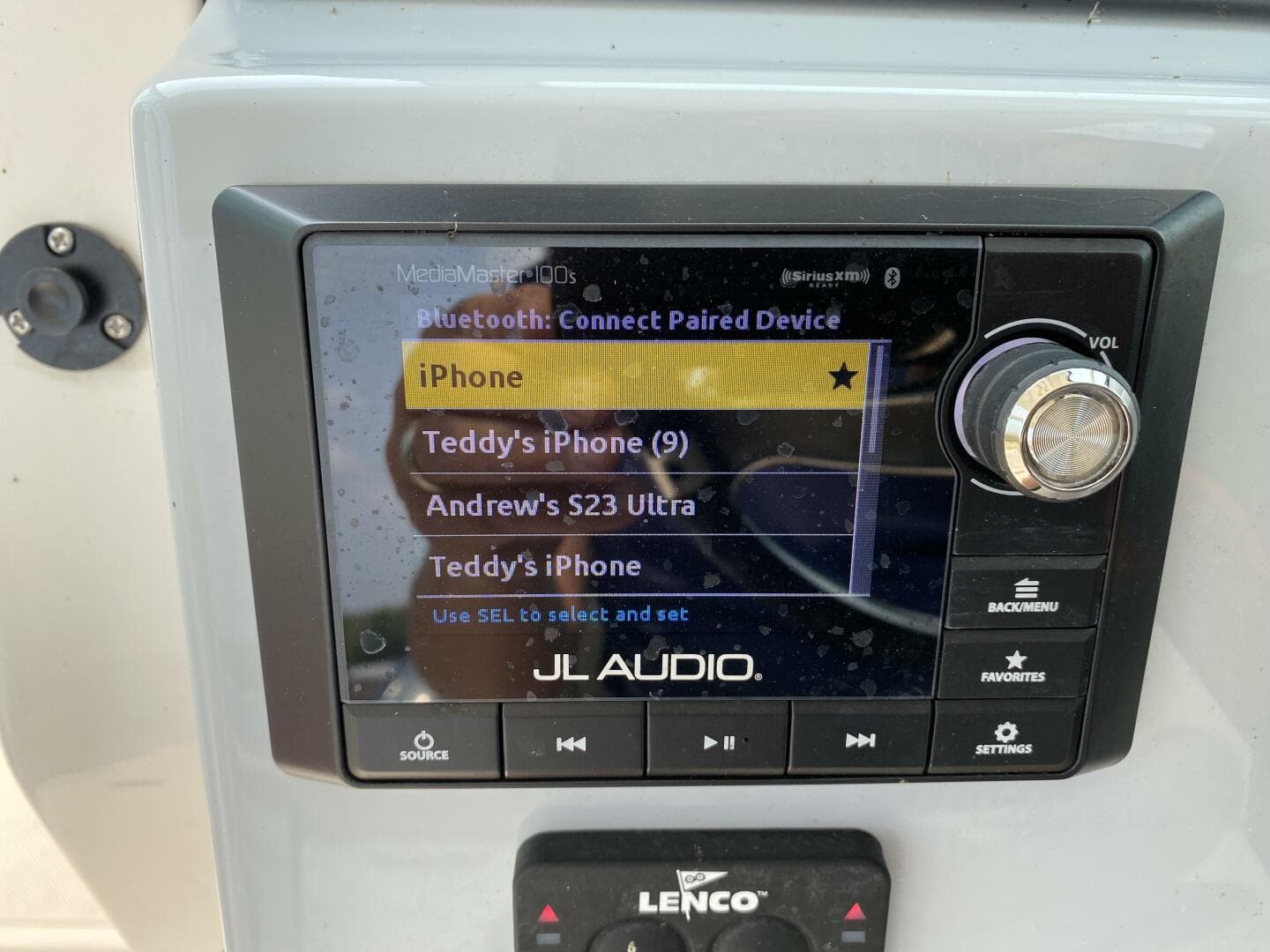 2021 Pursuit 266 Dual Console