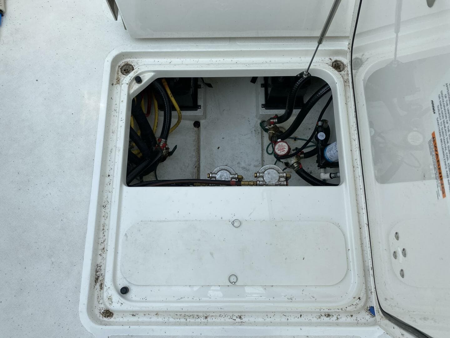 2021 Pursuit 266 Dual Console