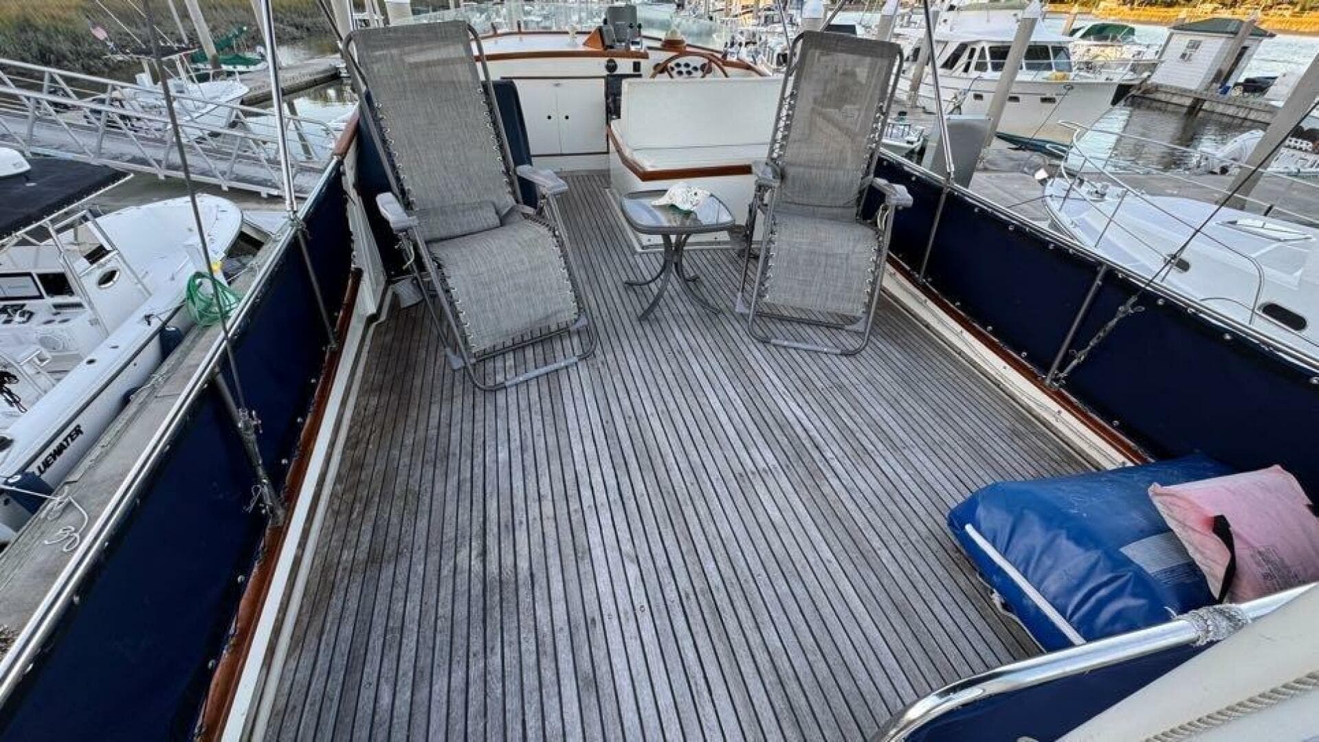 Flybridge Deck