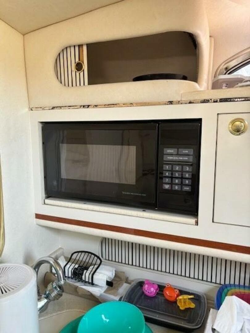 2000 Sea Ray 270 Sundancer