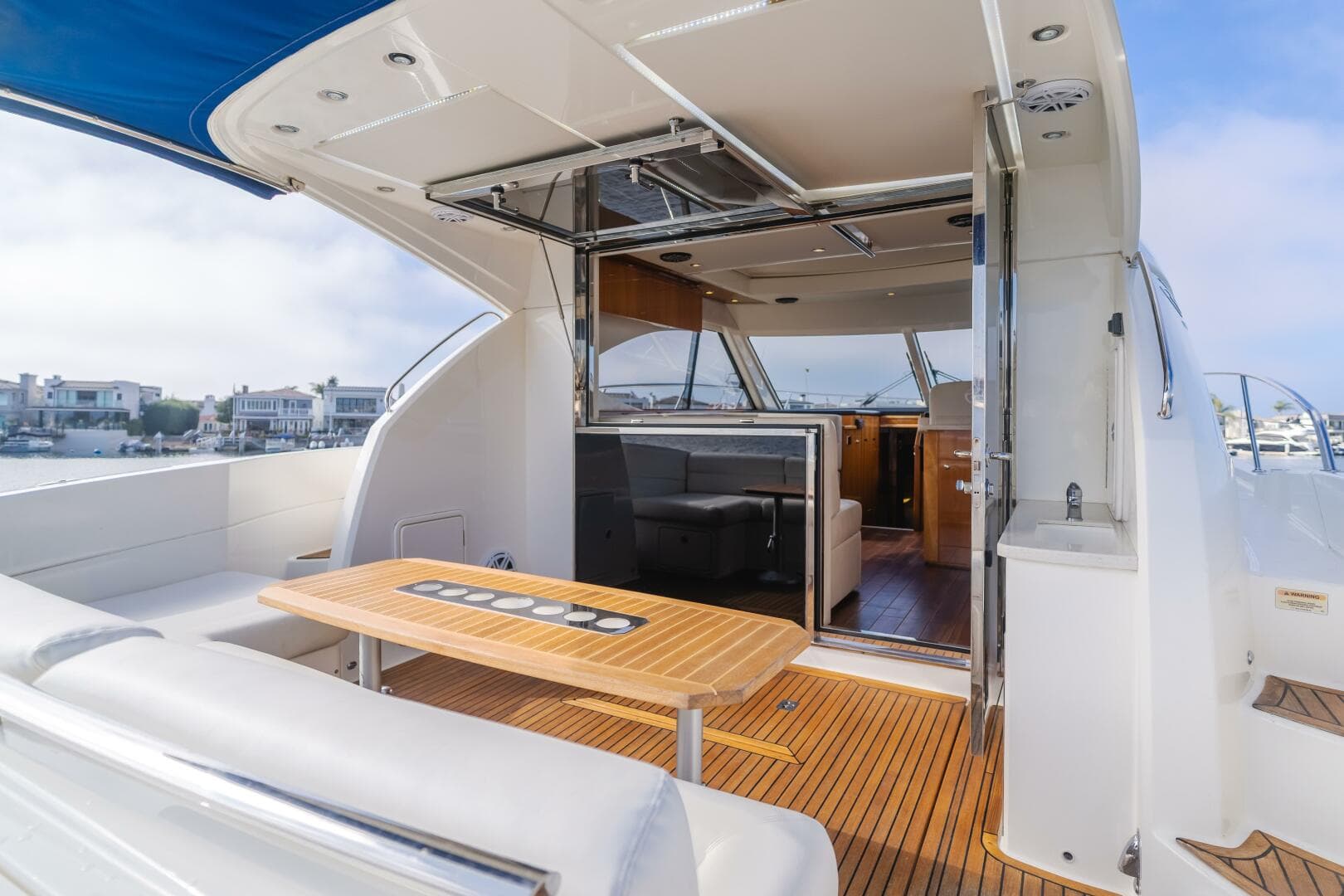 2012 Riviera 44 Sport Yacht
