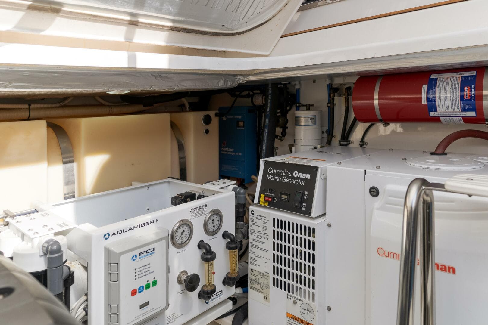 2012 Riviera 44 Sport Yacht