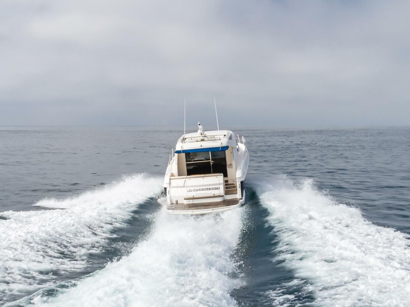 2012 Riviera 44 Sport Yacht