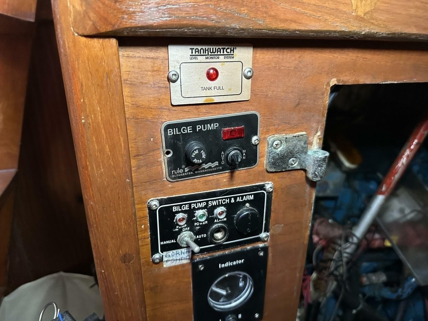1979 Hughes 3910