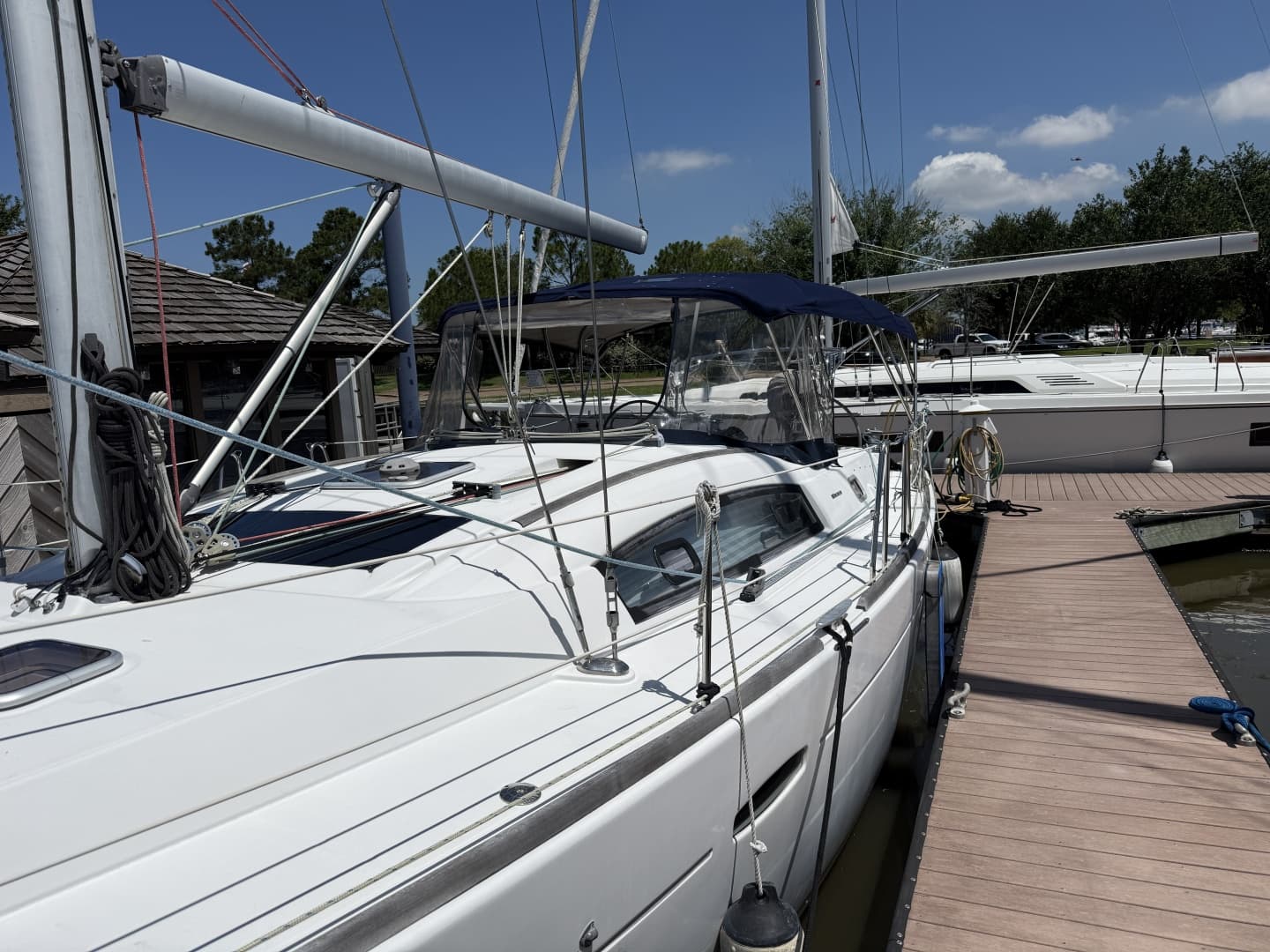 Beneteau 43