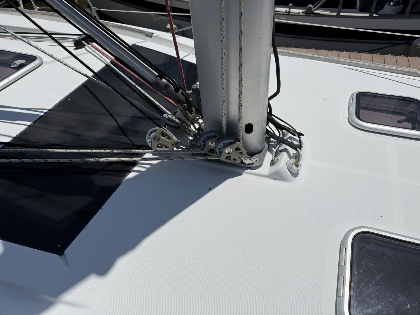 Beneteau 43