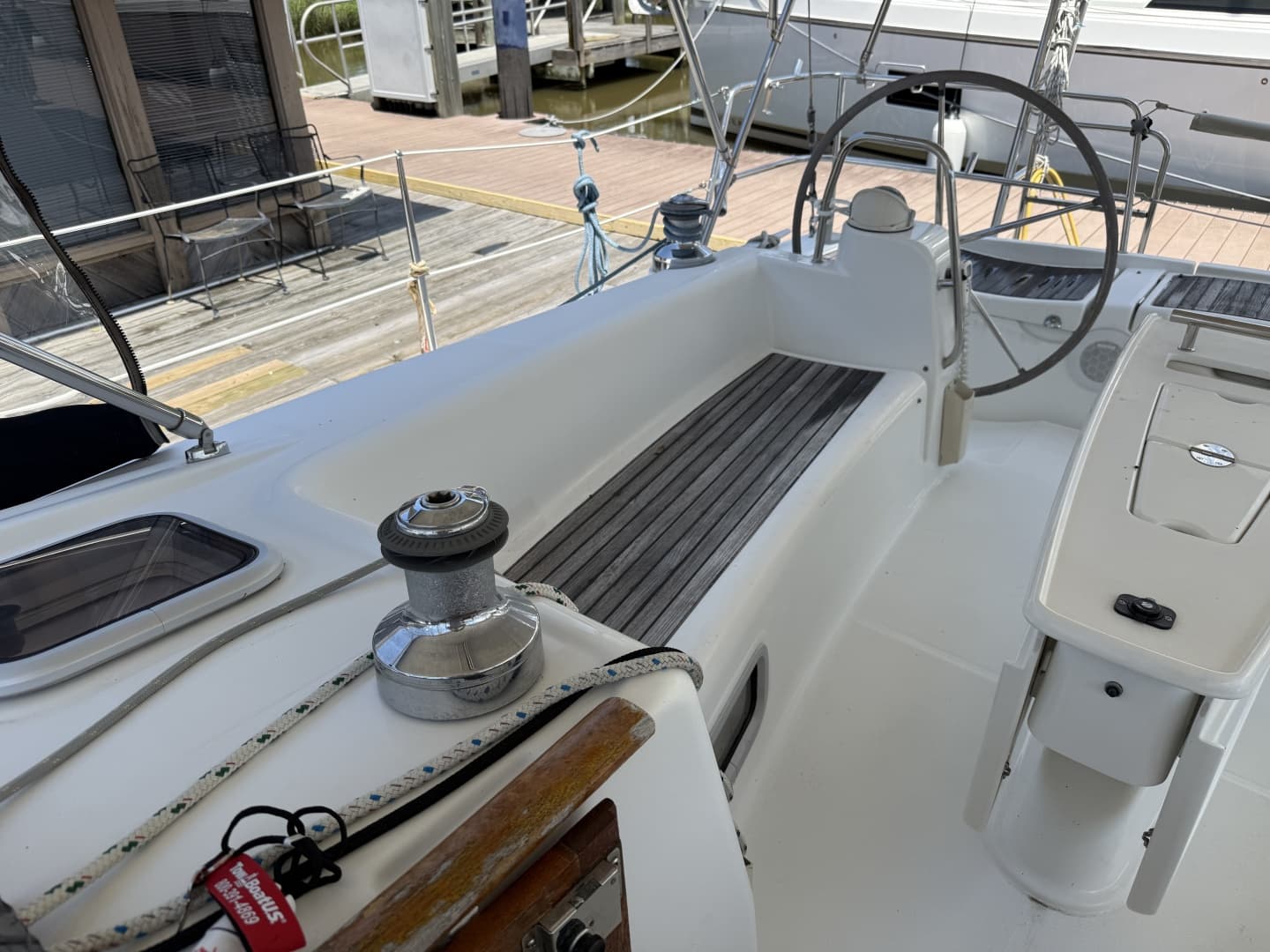 Beneteau 43