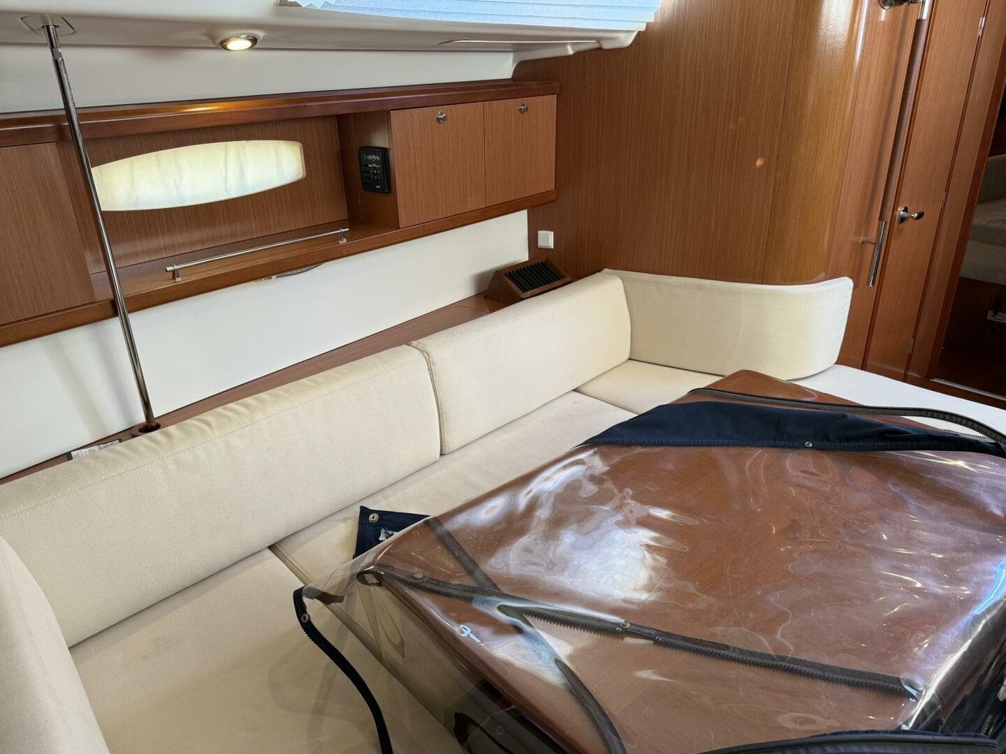 2008 Beneteau Oceanis 43