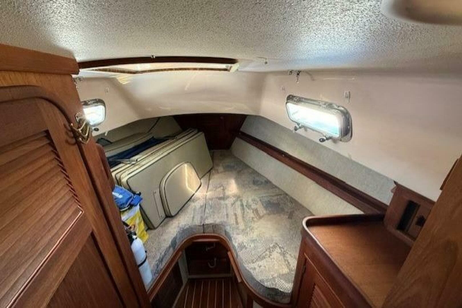 1997 Island Packet 37