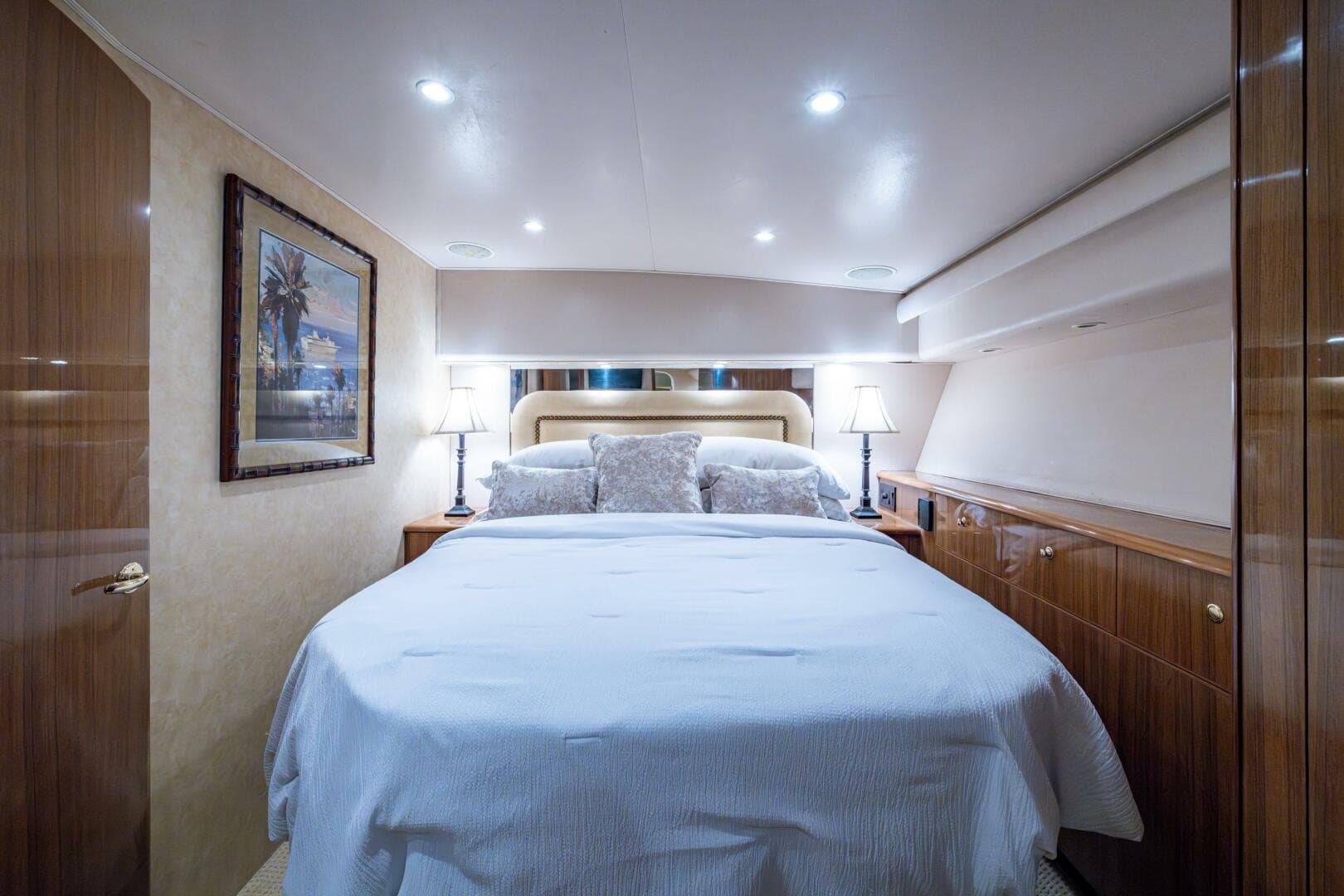 Viking 52 QUALIFIER - Master Stateroom