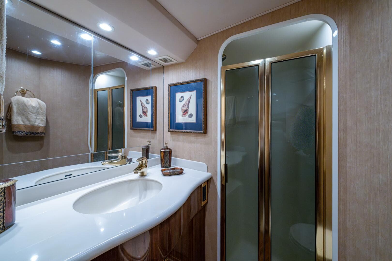 Viking 52 QUALIFIER - Master Head