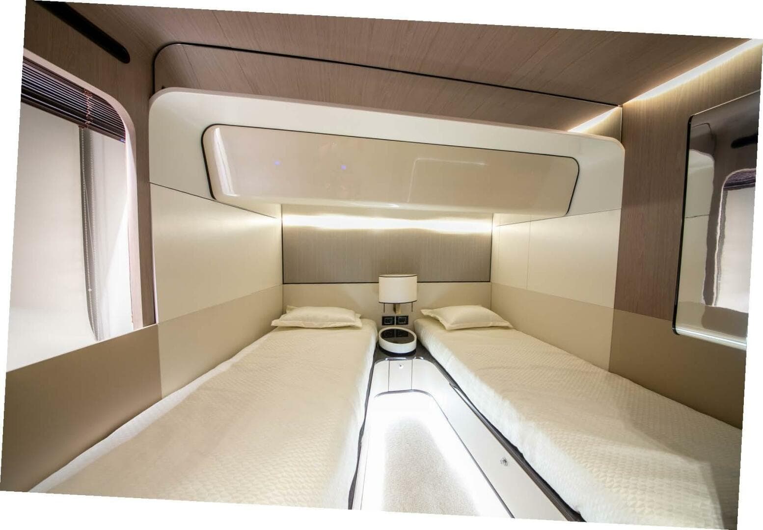 2019 Azimut Grande 27M