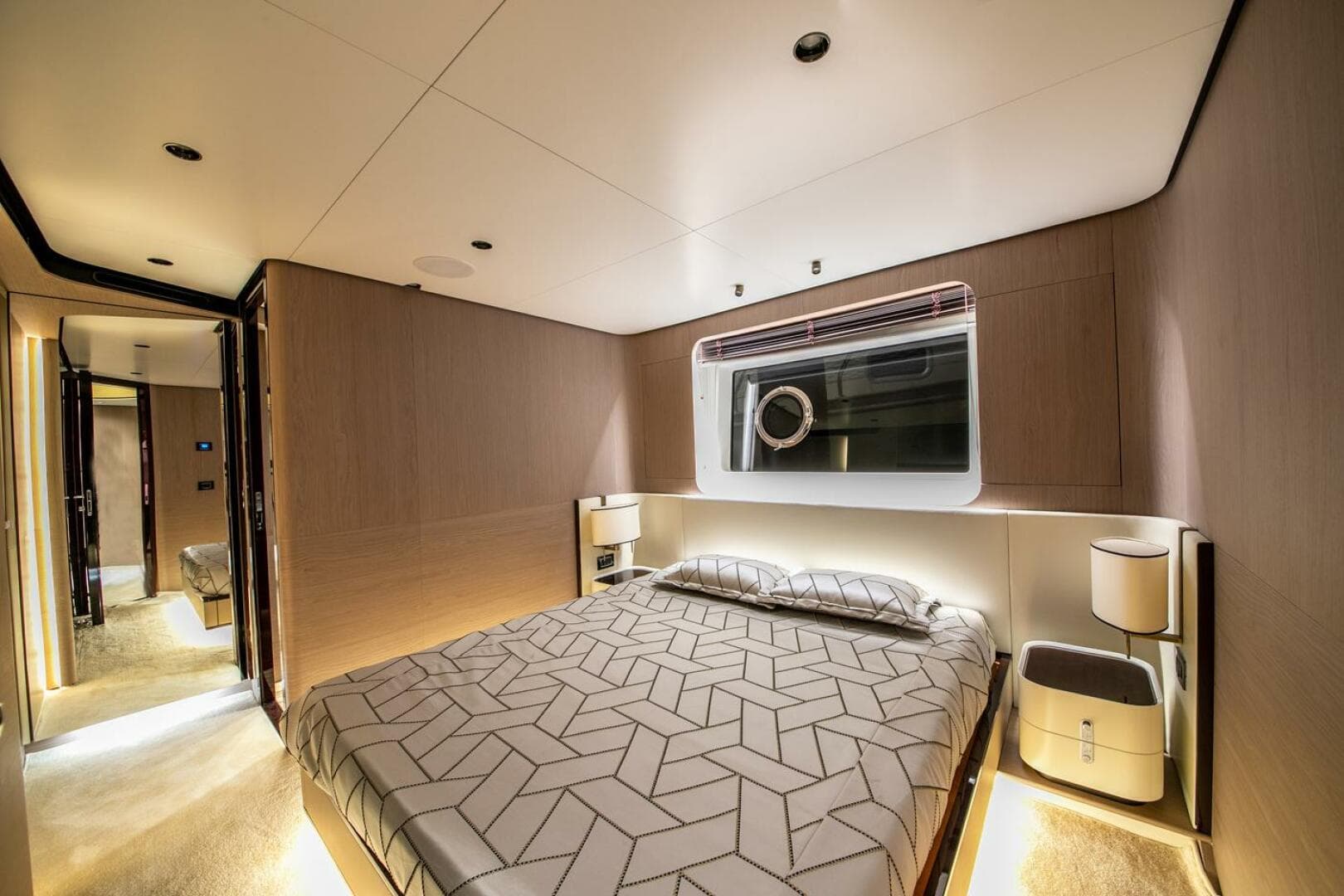 2019 Azimut Grande 27M