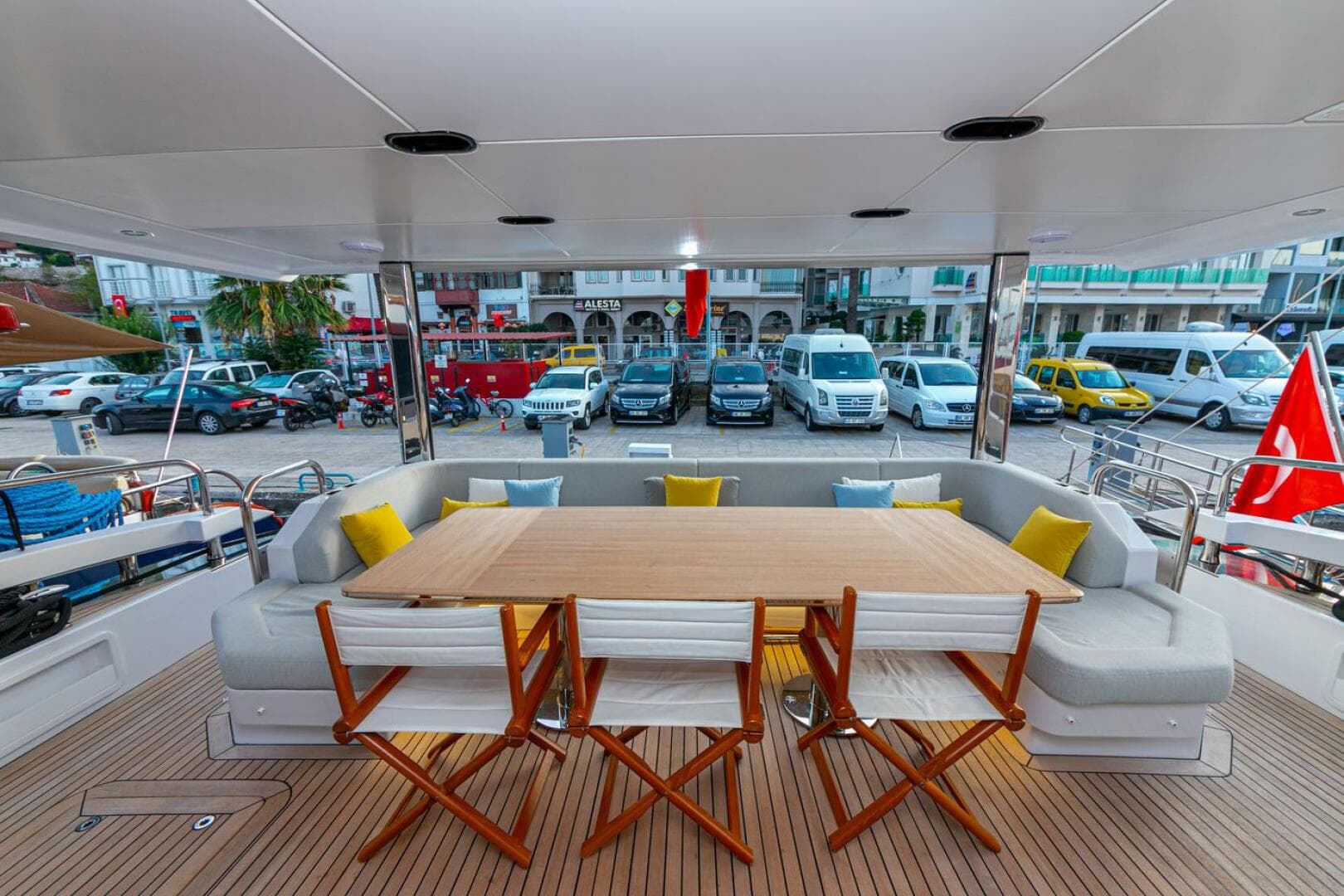 2019 Azimut Grande 27M