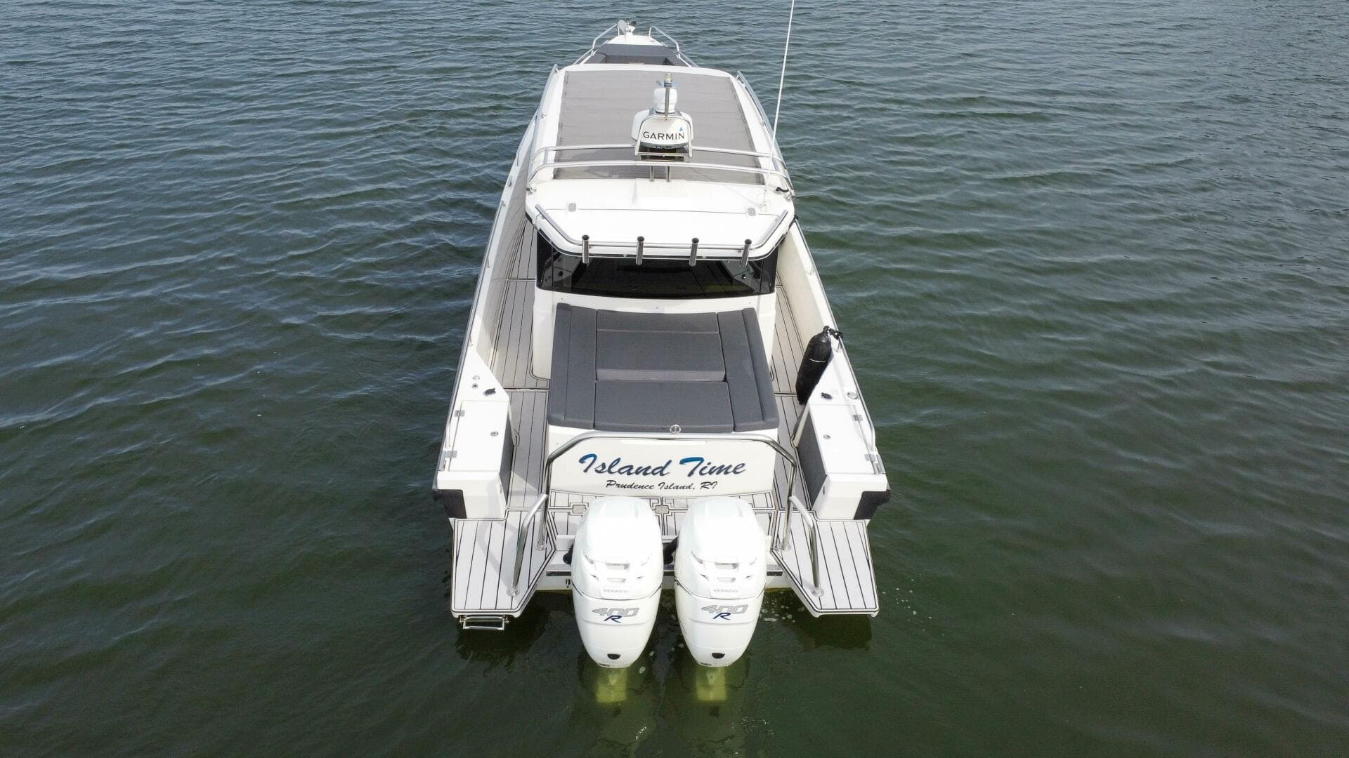 2018 Axopar 37 Sport Cabin R