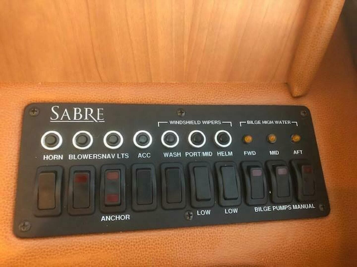 2019 Sabre 38 Salon Express