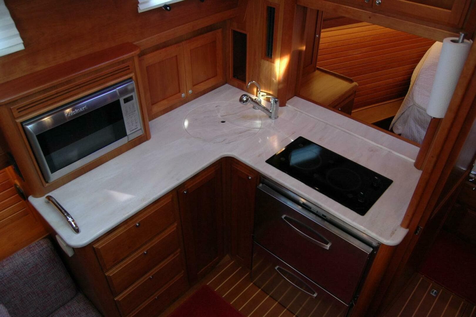 2019 Sabre 38 Salon Express