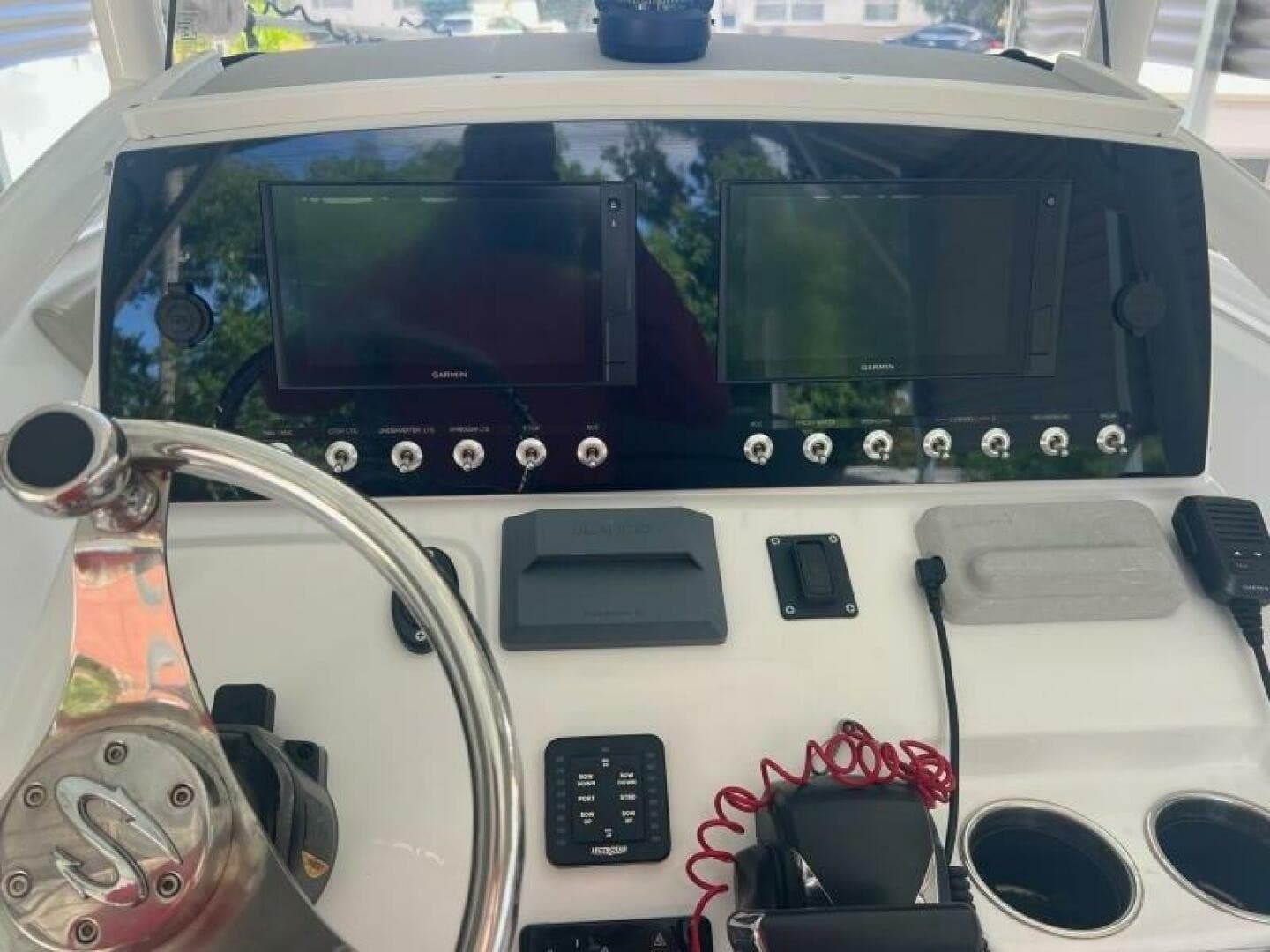 2021 Sportsman Open 232 Center Console
