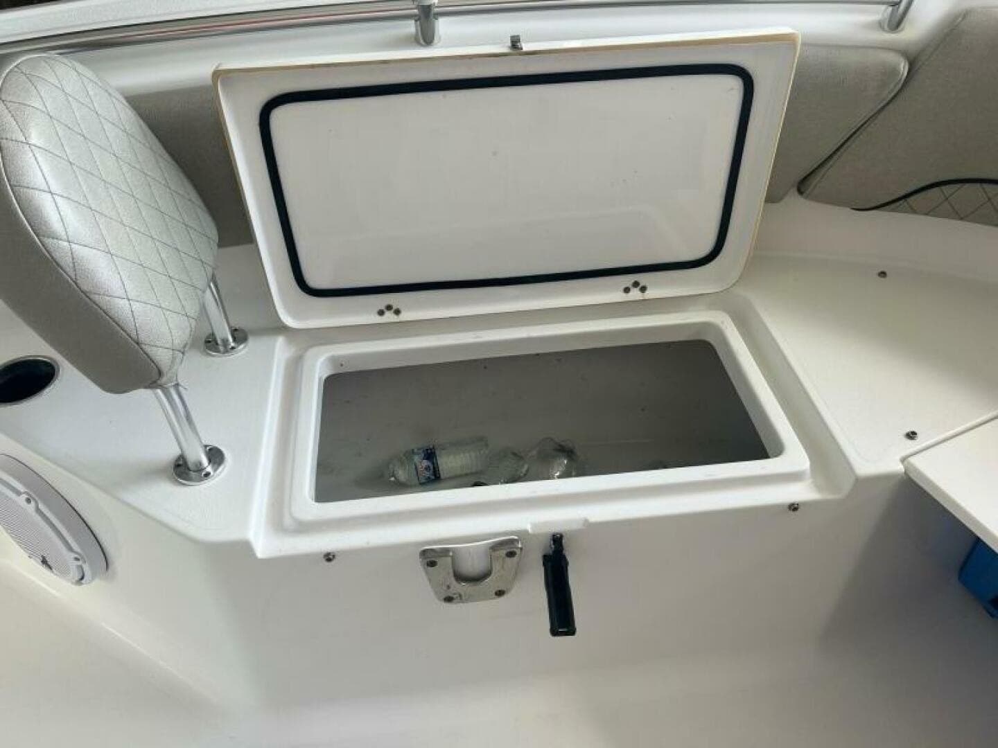 2021 Sportsman Open 232 Center Console