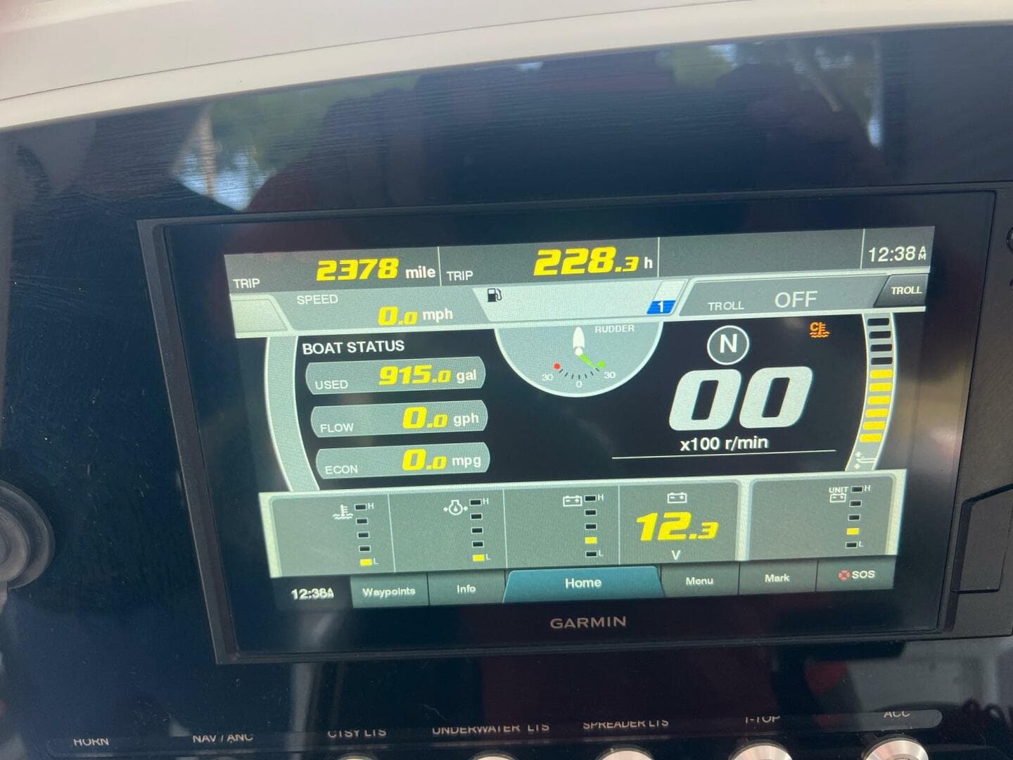 2021 Sportsman 232 Platinum Center Console