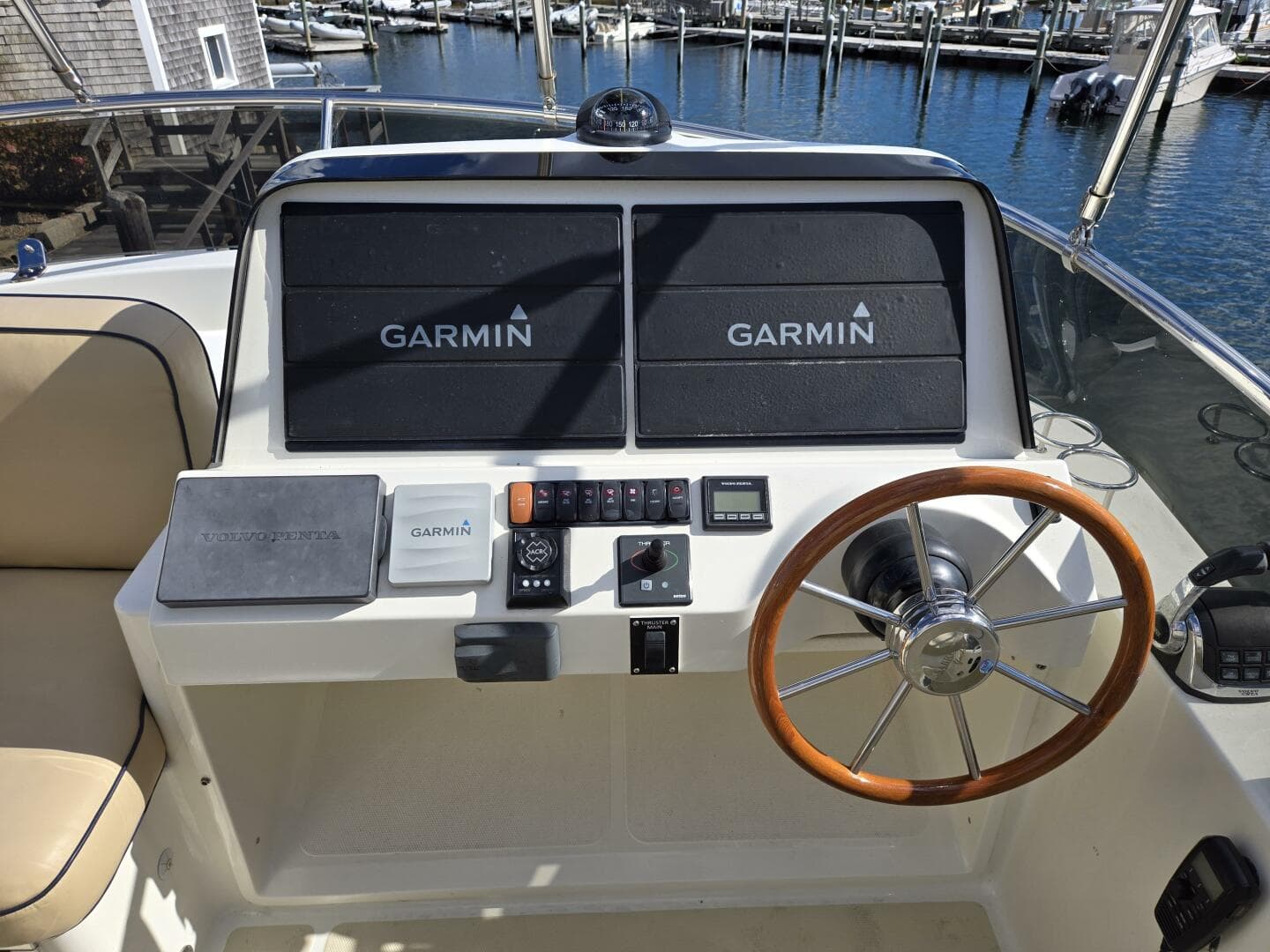 2017 Sabre 48 Flybridge