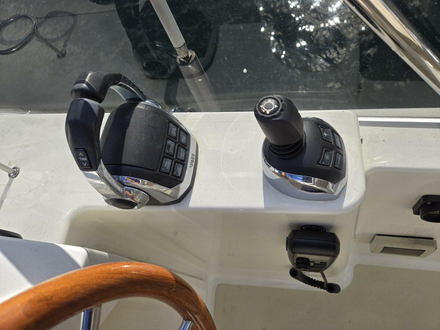 2017 Sabre 48 Flybridge