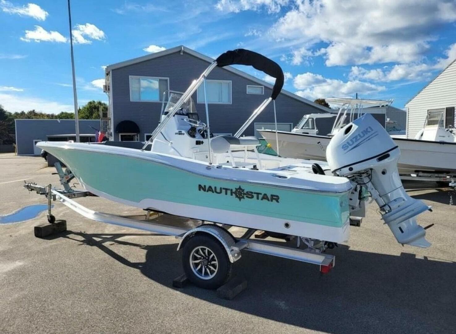 2025 NauticStar 191 Hybrid