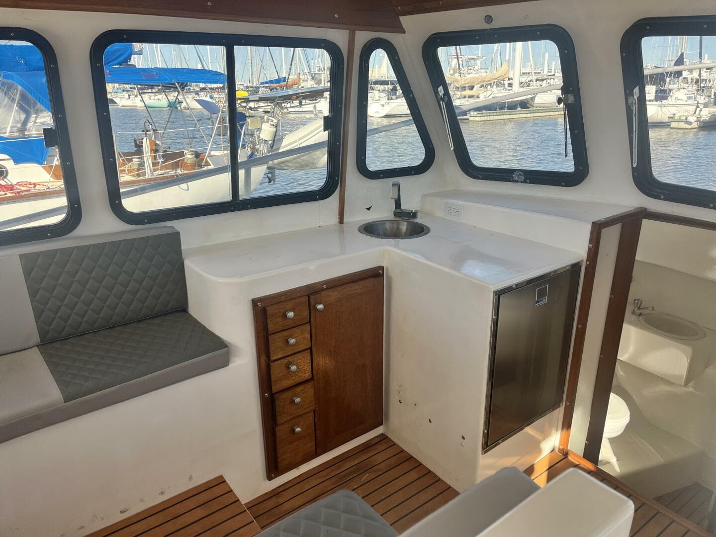 2008 Glenn Young 32 Skiff - Galley