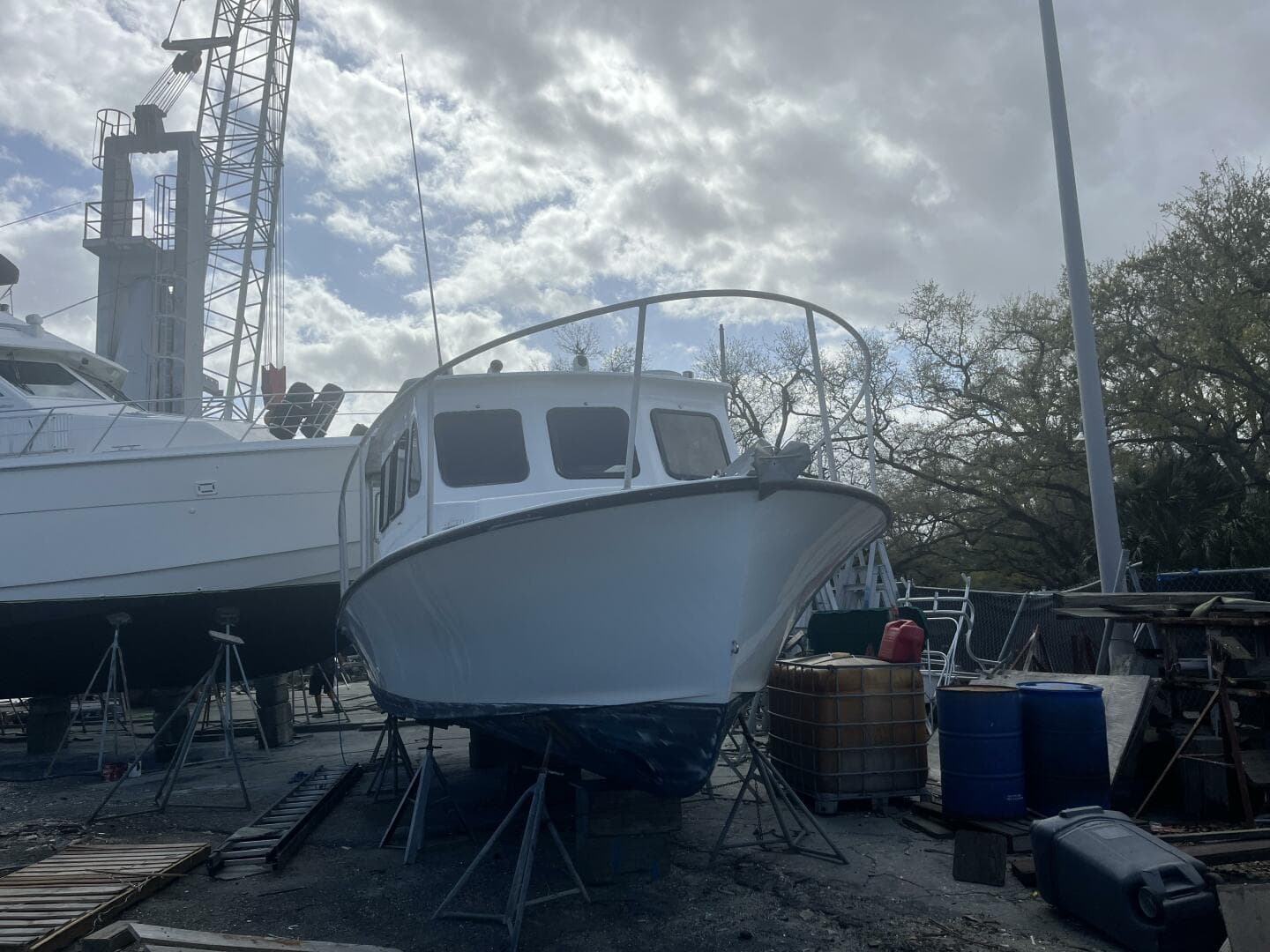 2008 Glenn Young 32 Skiff - Bow