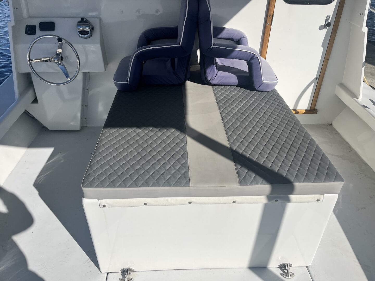 2008 Glenn Young 32 Skiff - Engine Box