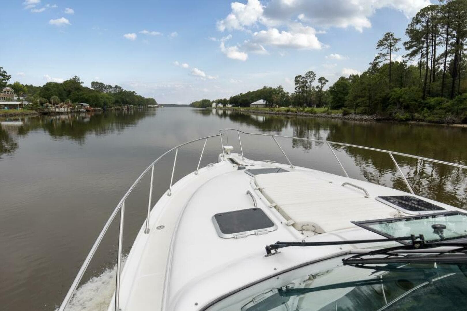 2005 3600 Tiara _Forever Friday_ Bow