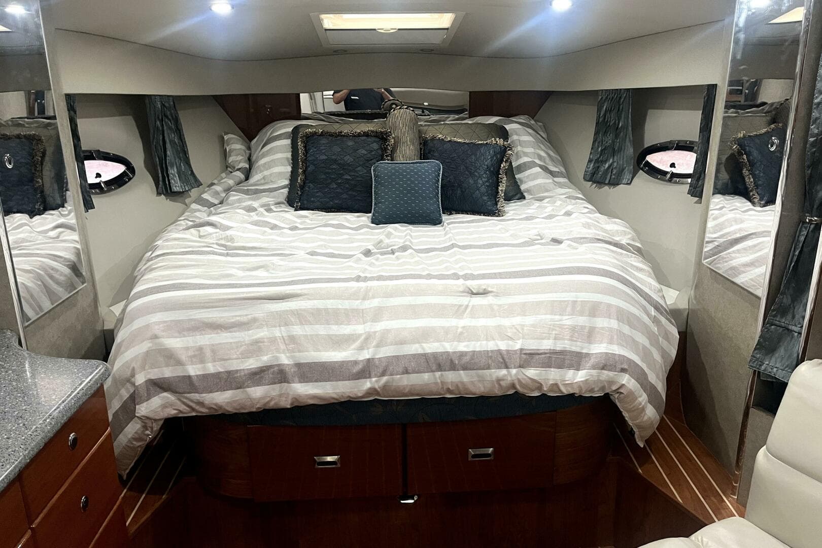 2005 Formula 34 Performance Cruiser