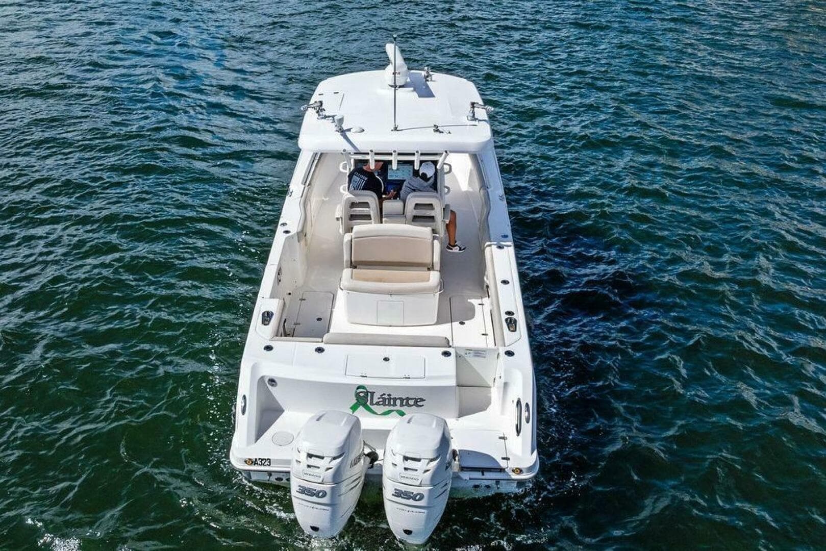 2018 Boston Whaler 330 Outrage