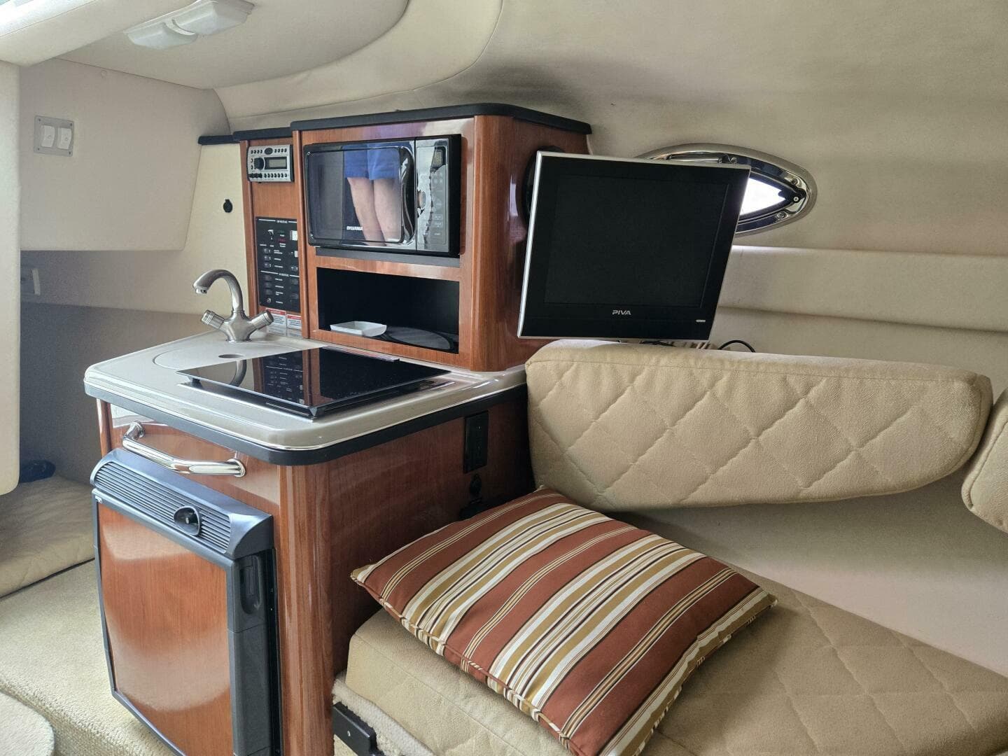 2007 Sea Ray Sundancer 240