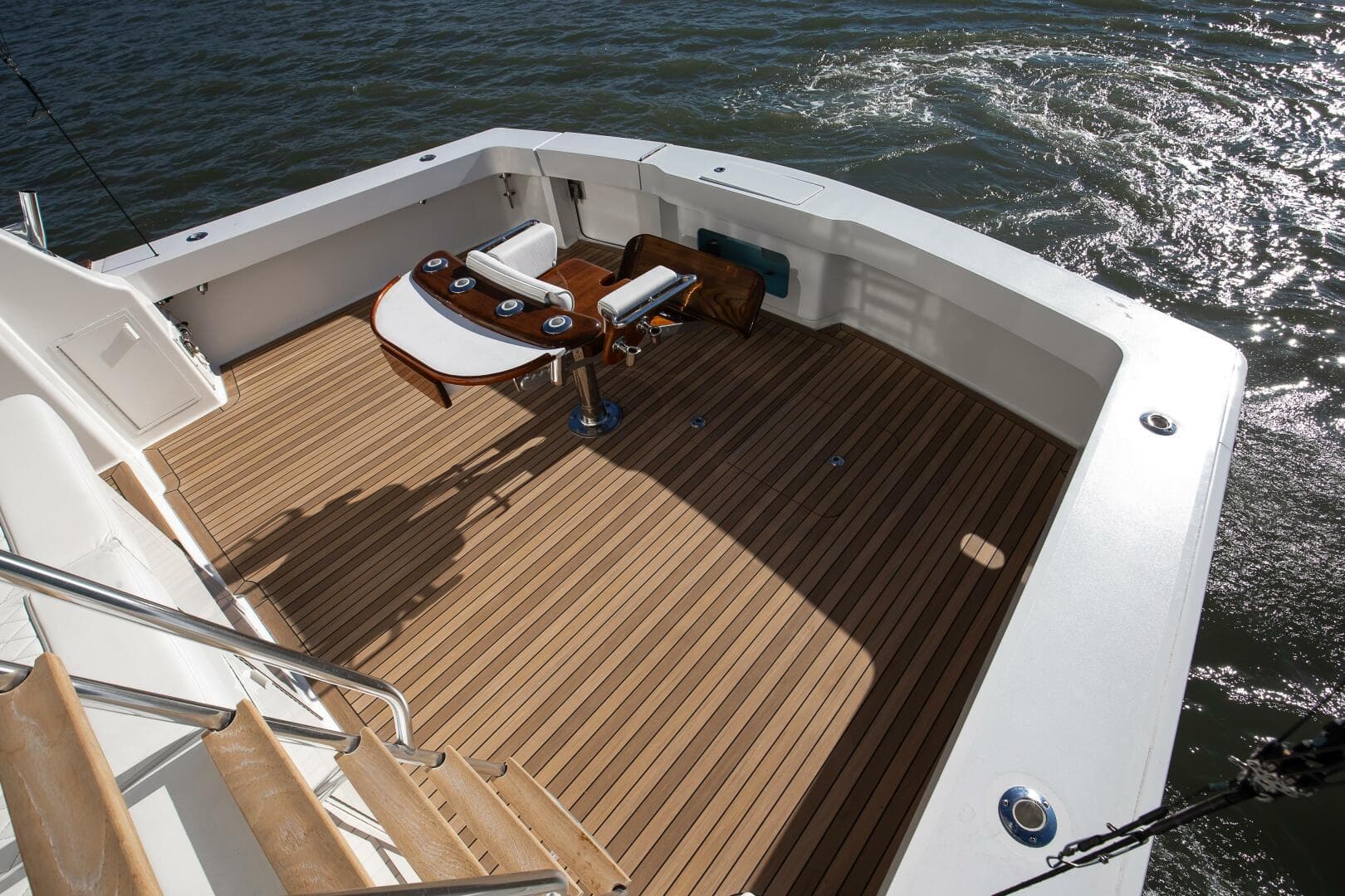 1998 Viking 58 Convertible