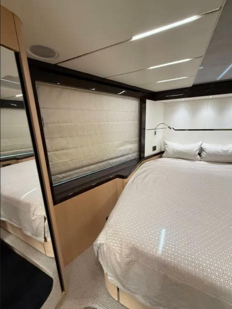 2017 Sunseeker 68 Predator