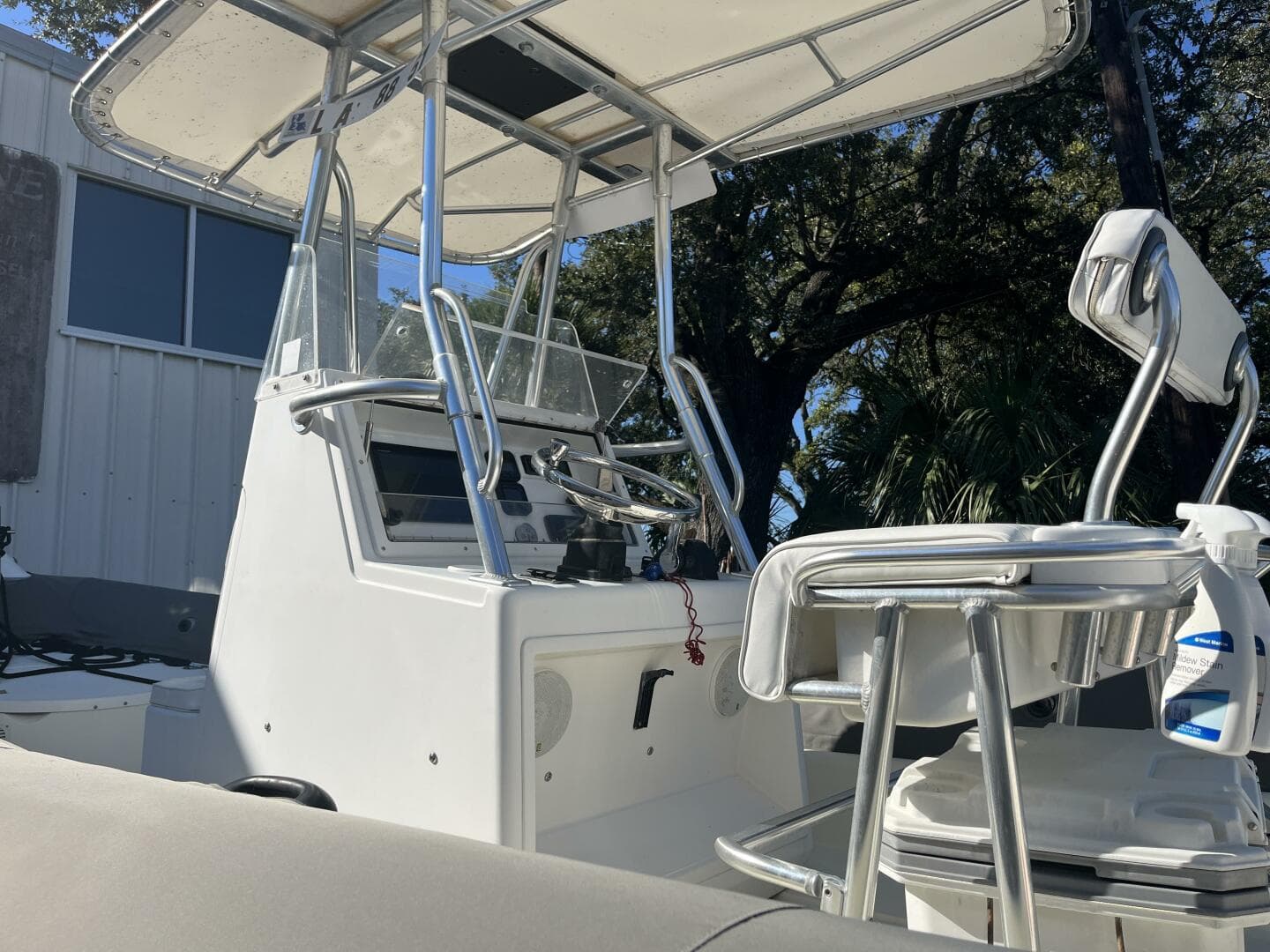 2008 Zodiac Pro 20 Man - Helm Station