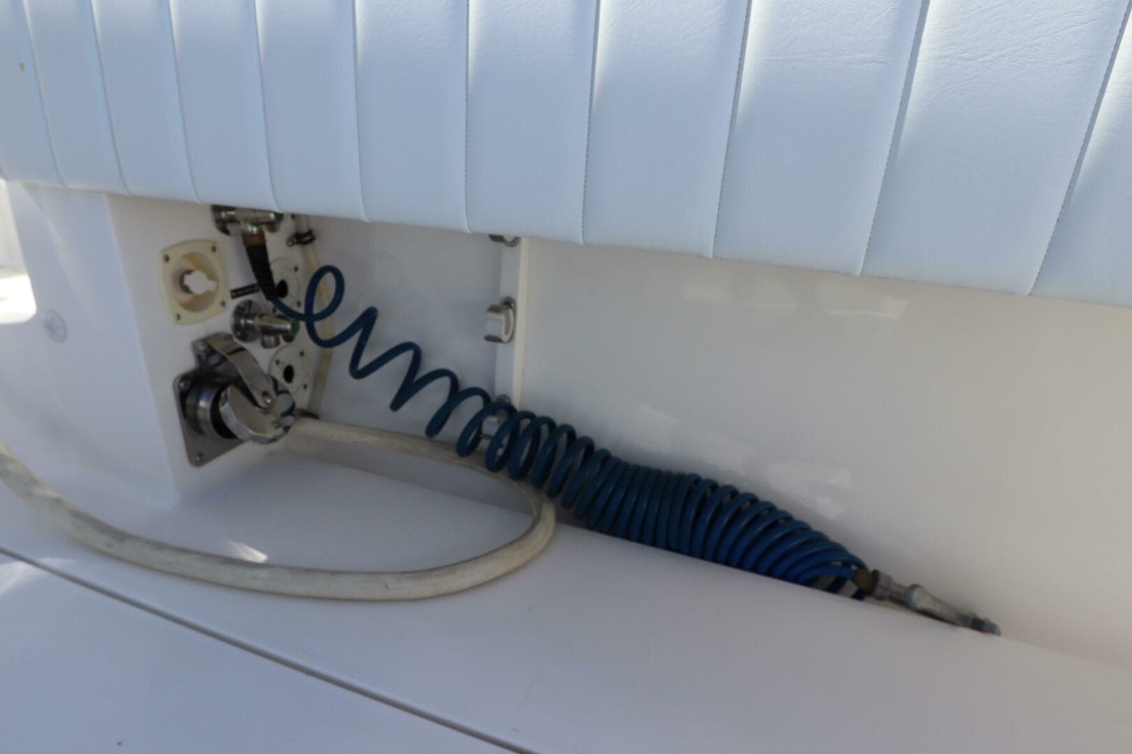 2012 Intrepid 430 Sport Yacht