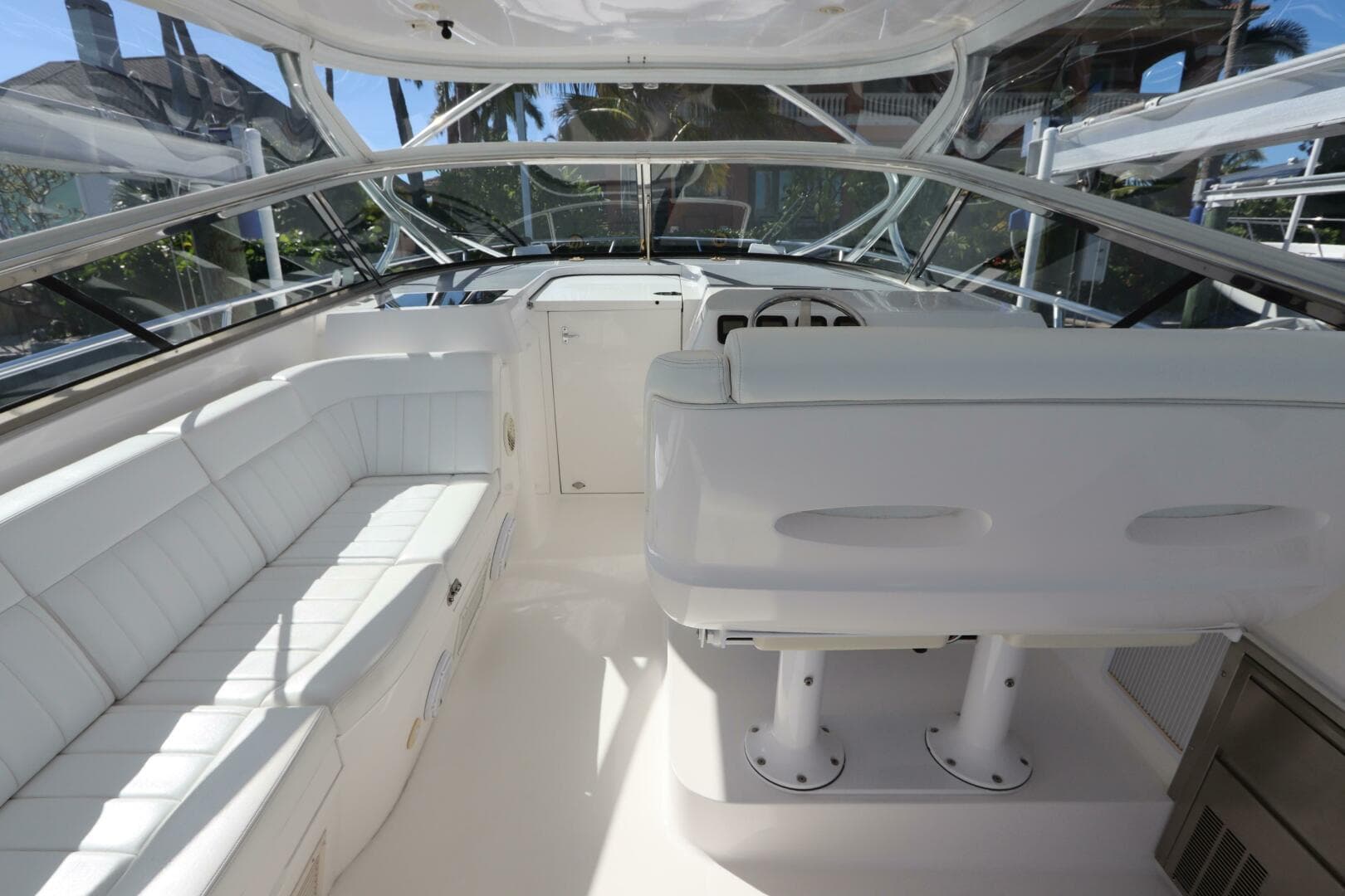 2012 Intrepid 430 Sport Yacht