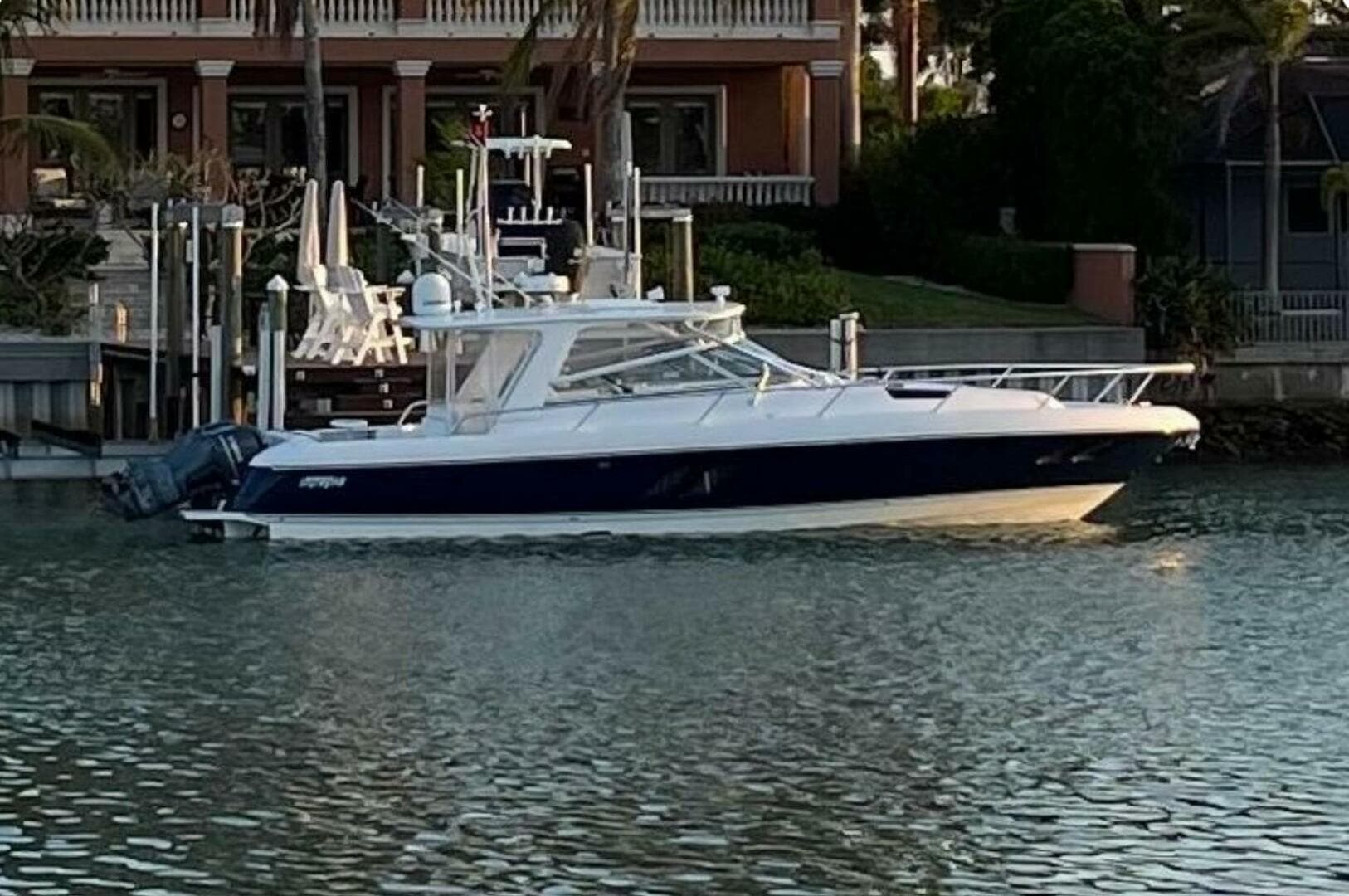 2012 Intrepid 430 Sport Yacht