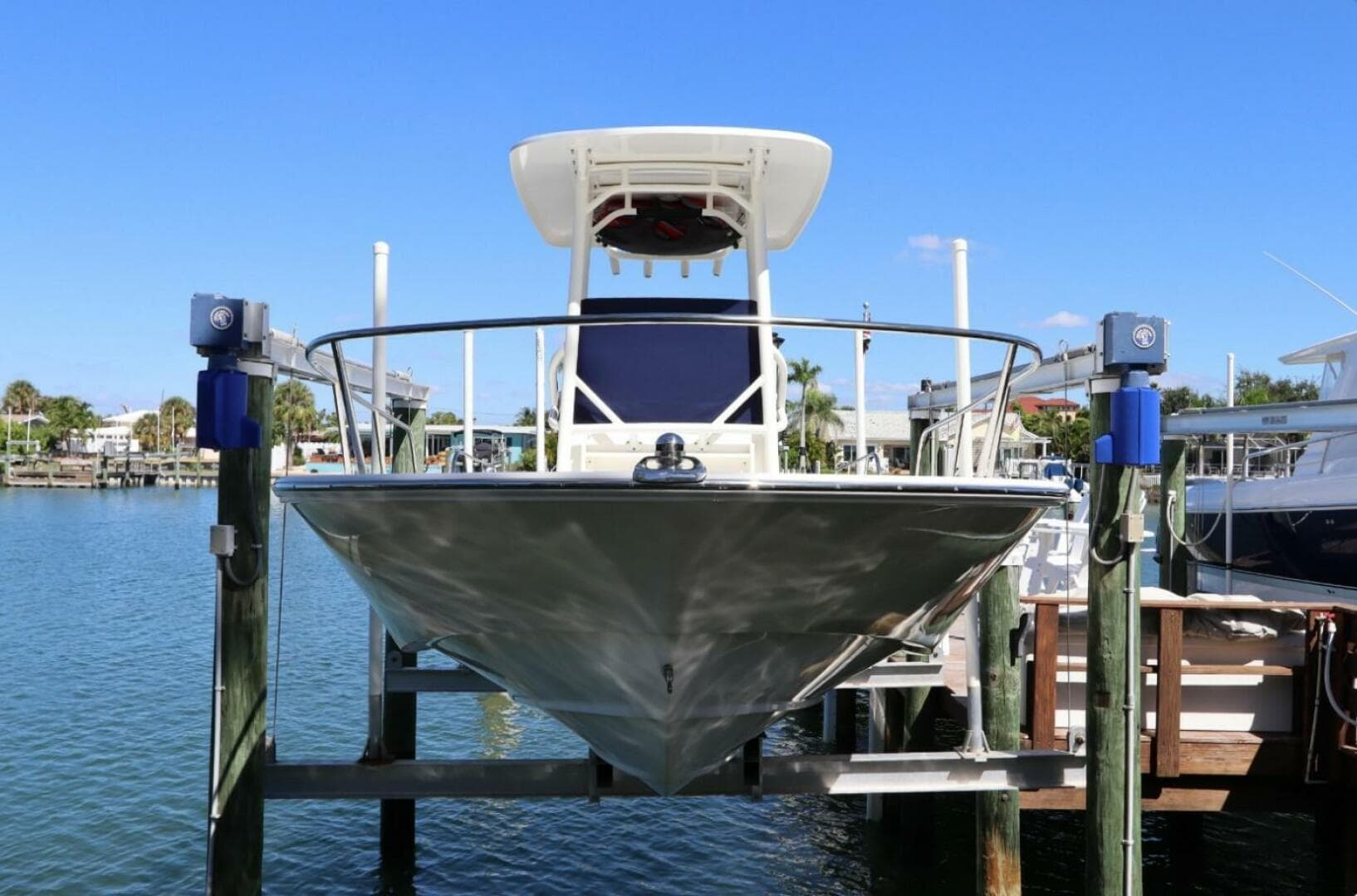 2019 Boston Whaler 210 Montauk