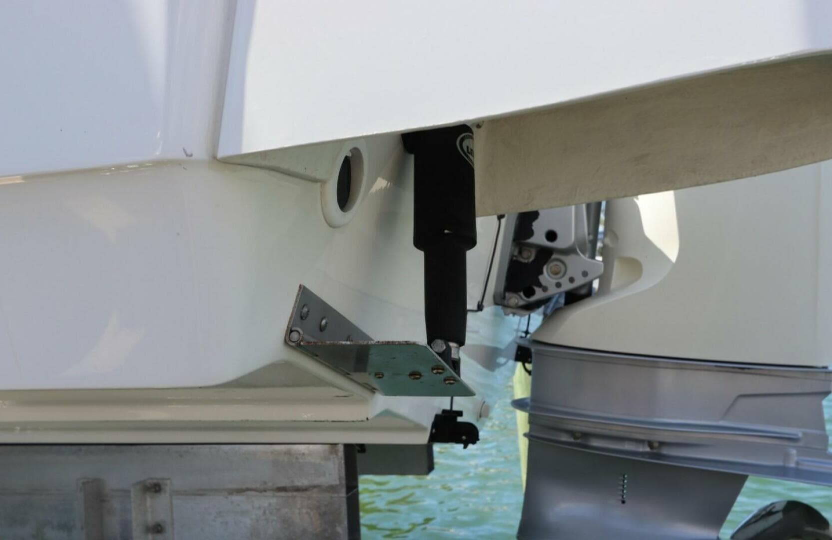 2019 Boston Whaler 210 Montauk