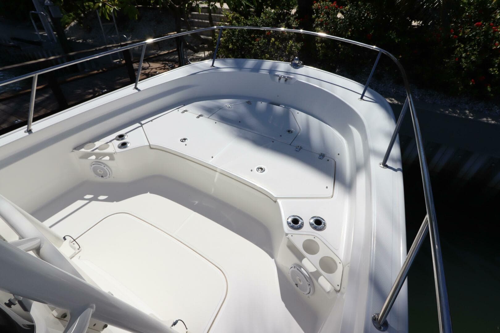 2019 Boston Whaler 210 Montauk