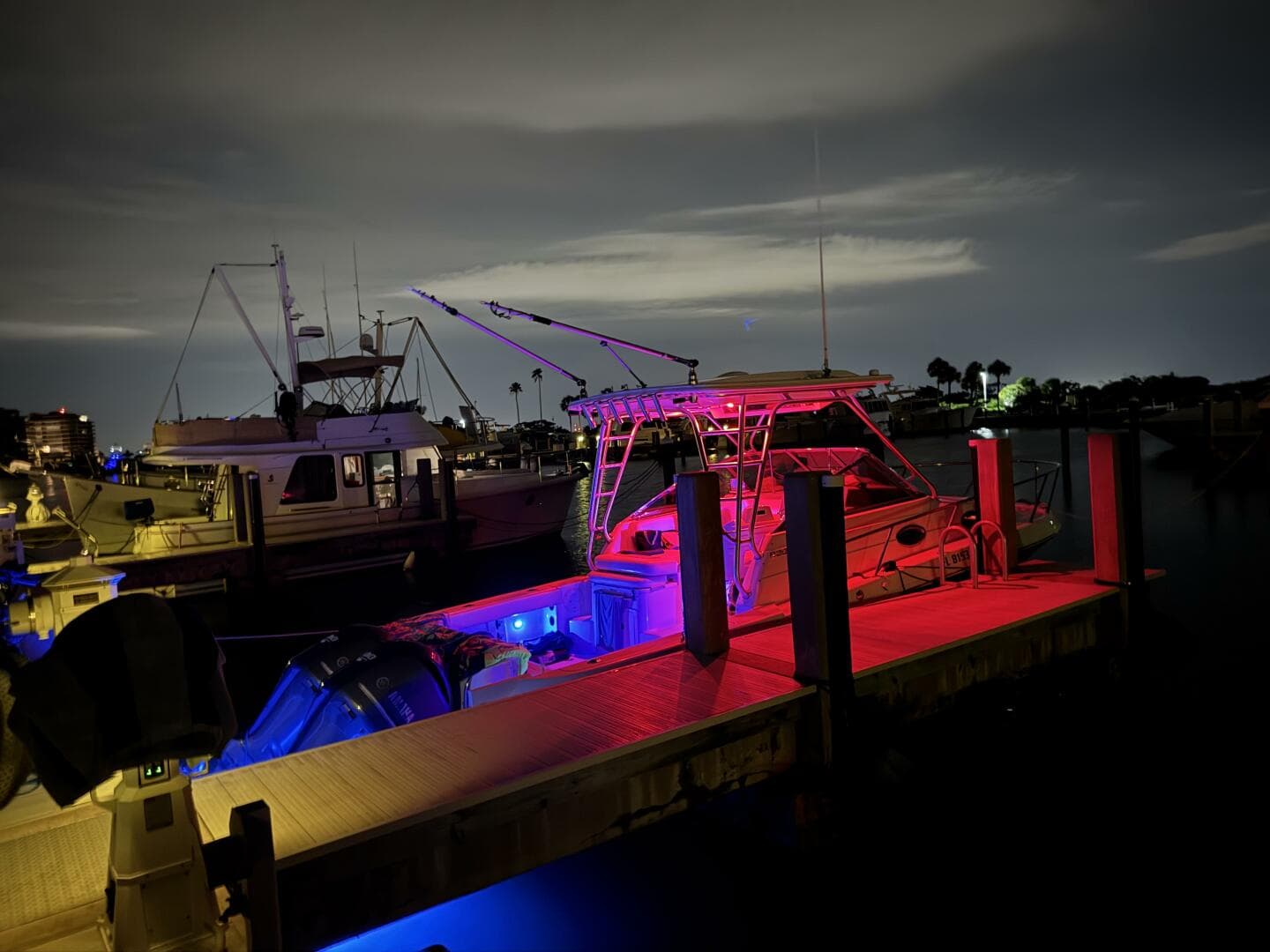 2013 Robalo R305 Walkaround