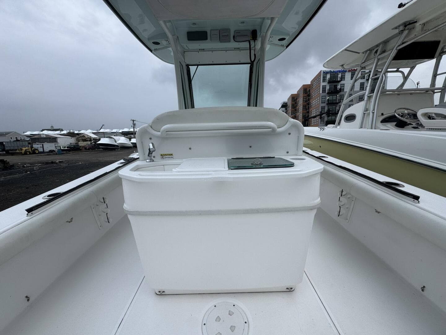 2019 Everglades 273 CC