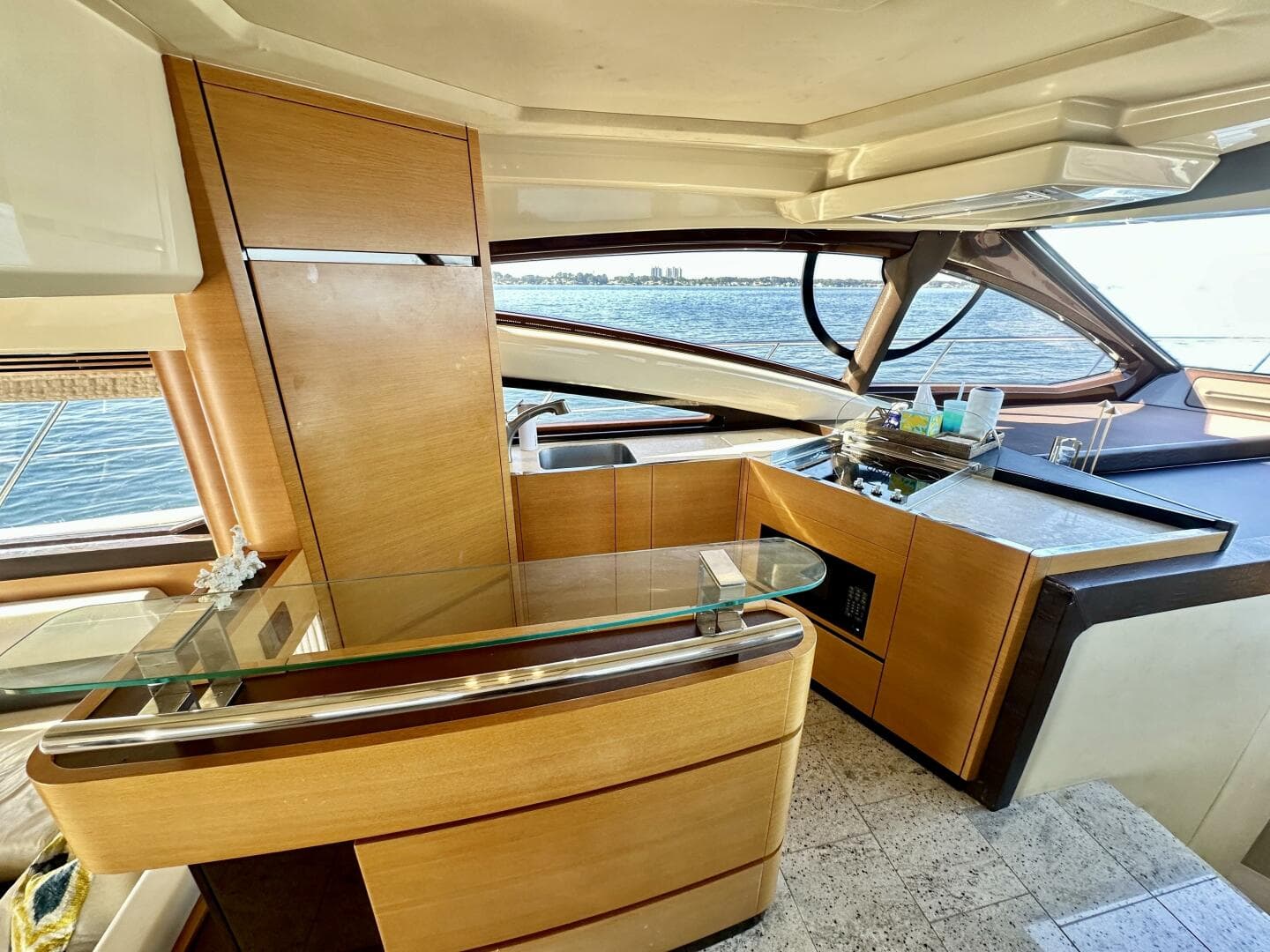 2011 Azimut 