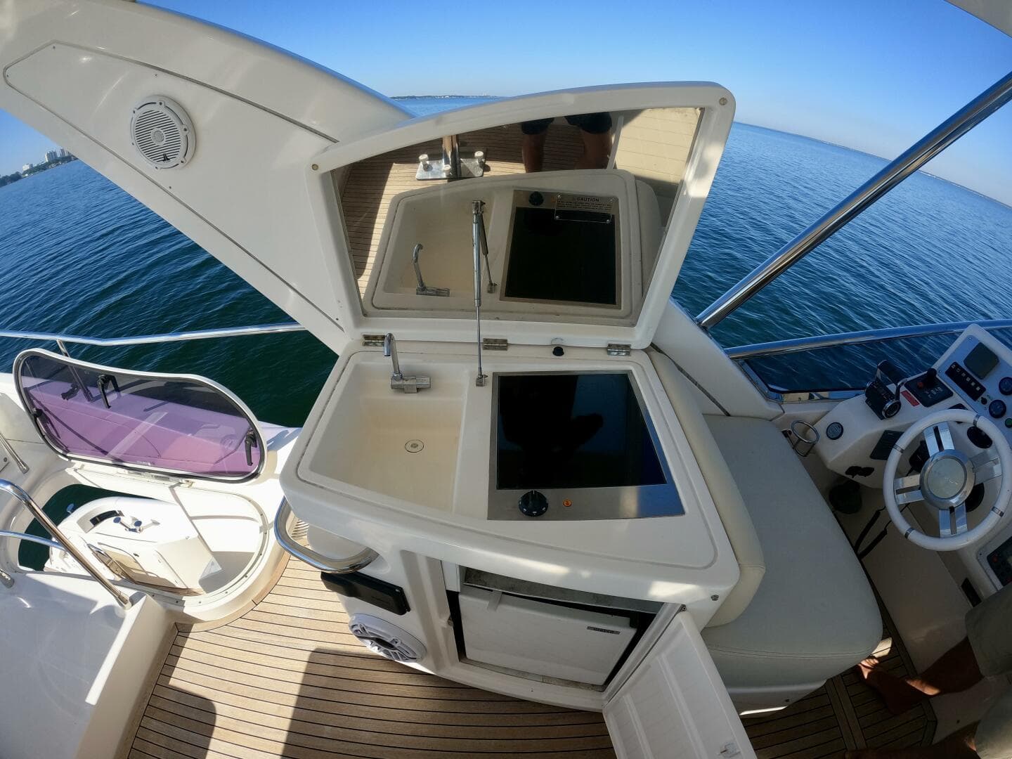 2011 Azimut 