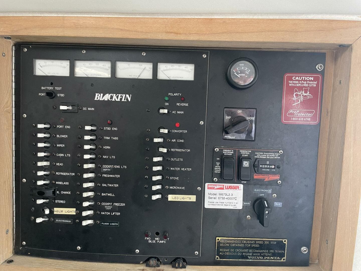 1997 Blackfin Combi 33